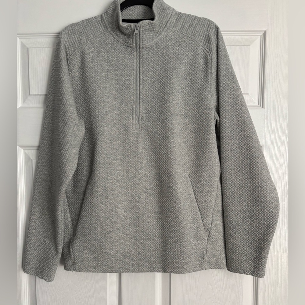 Gray Textured Fleece Men’s Old Navy Mock Neck Quarter- Zip, Size M